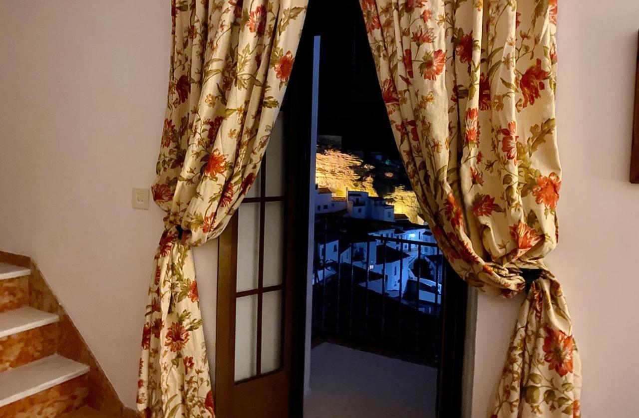 La Casa De La Lela Villa Setenil De Las Bodegas Dış mekan fotoğraf