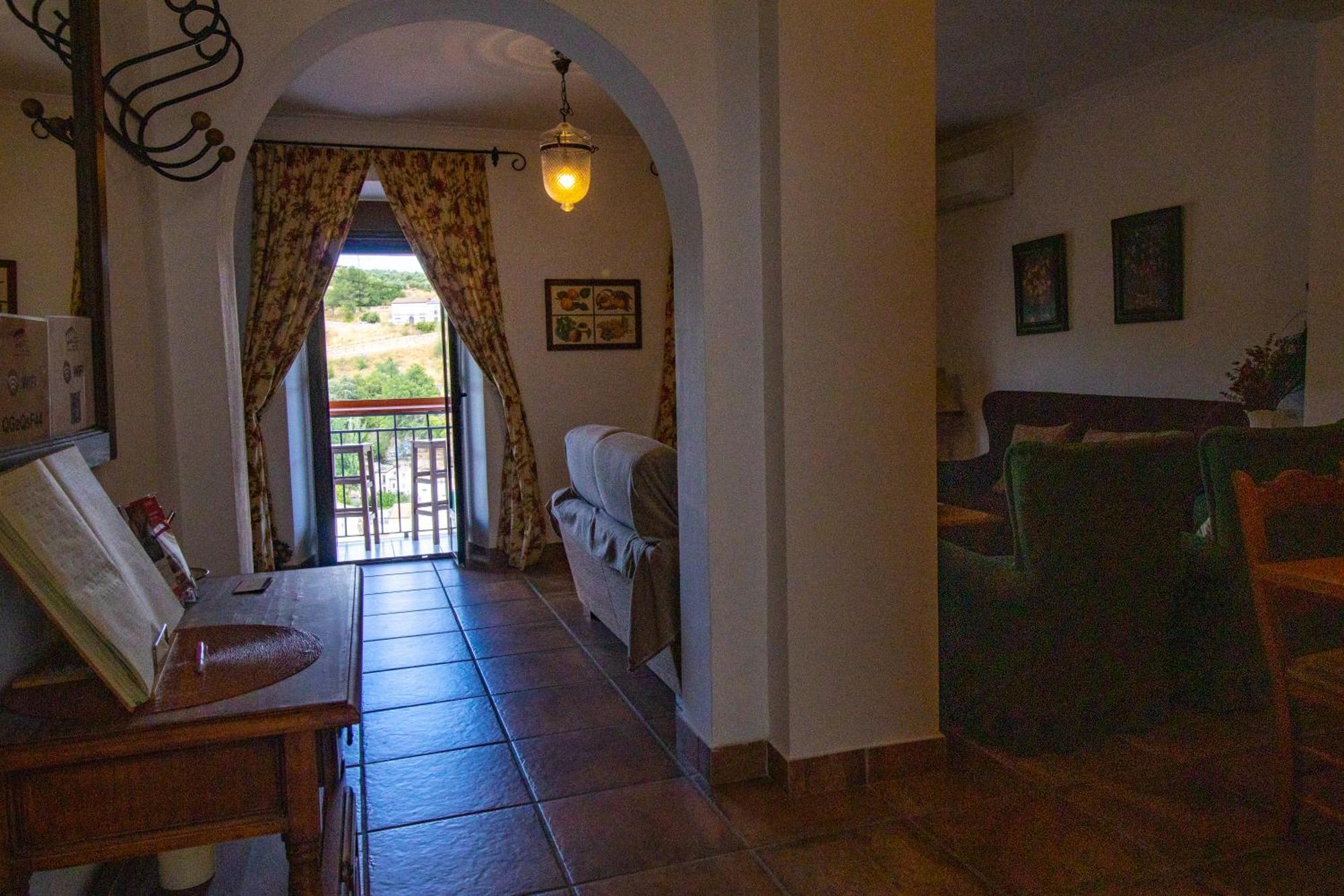 La Casa De La Lela Villa Setenil De Las Bodegas Oda fotoğraf